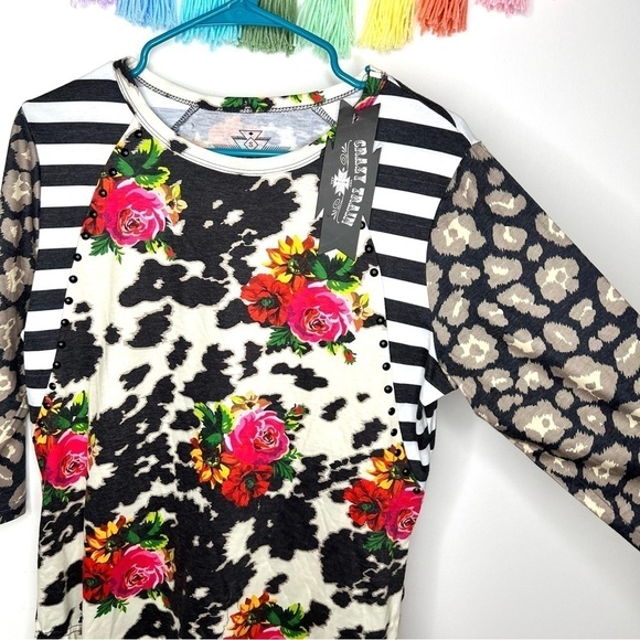 Crazy Train Western Cow Floral Leopard Print Studded 3/4 Sleeve Top Size Small - Picture 3 of 11